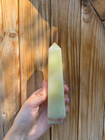 Small Green Onyx Tower (Opt 3)