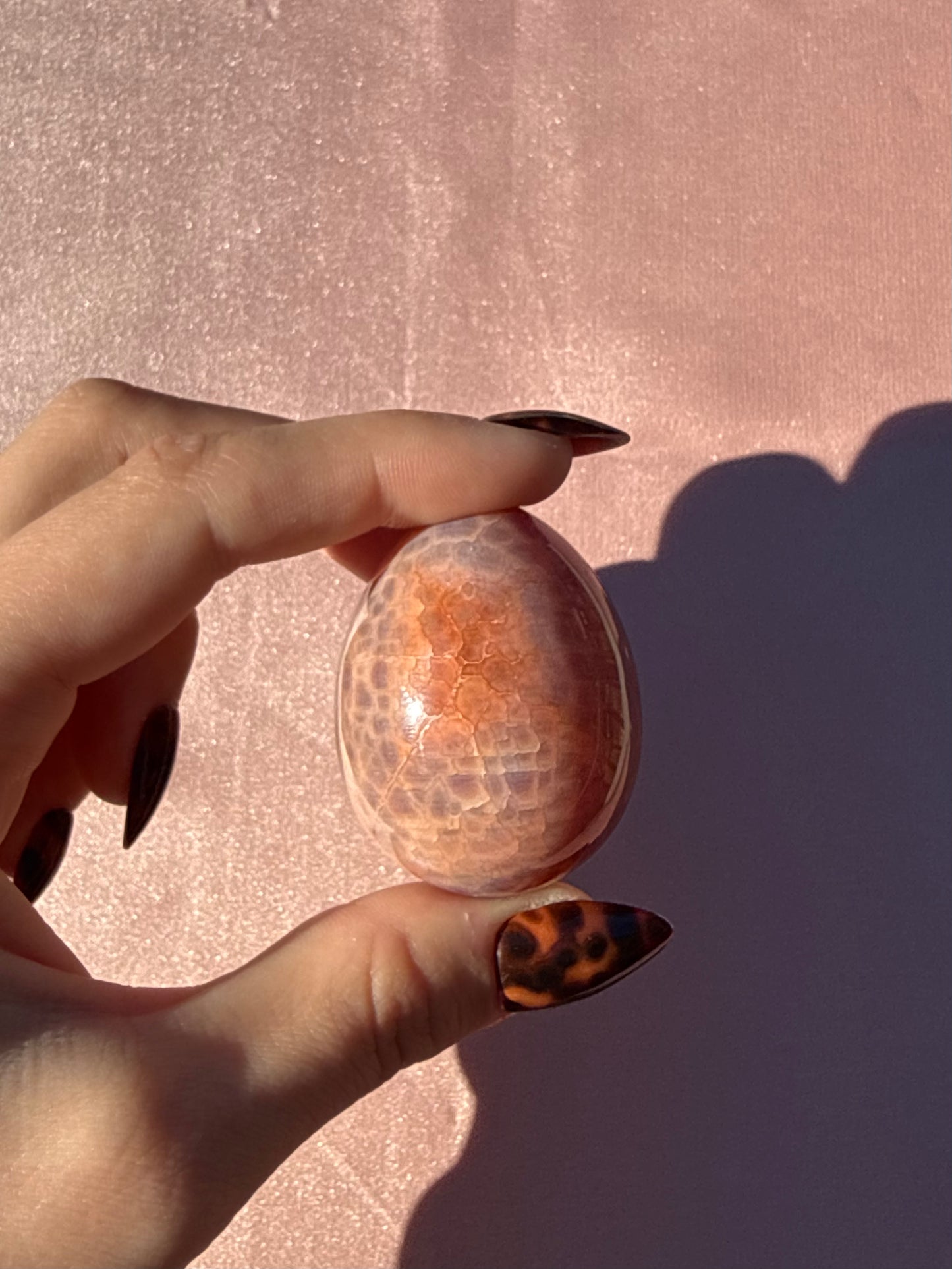 Dragon Fire Agate Egg (Opt 15)