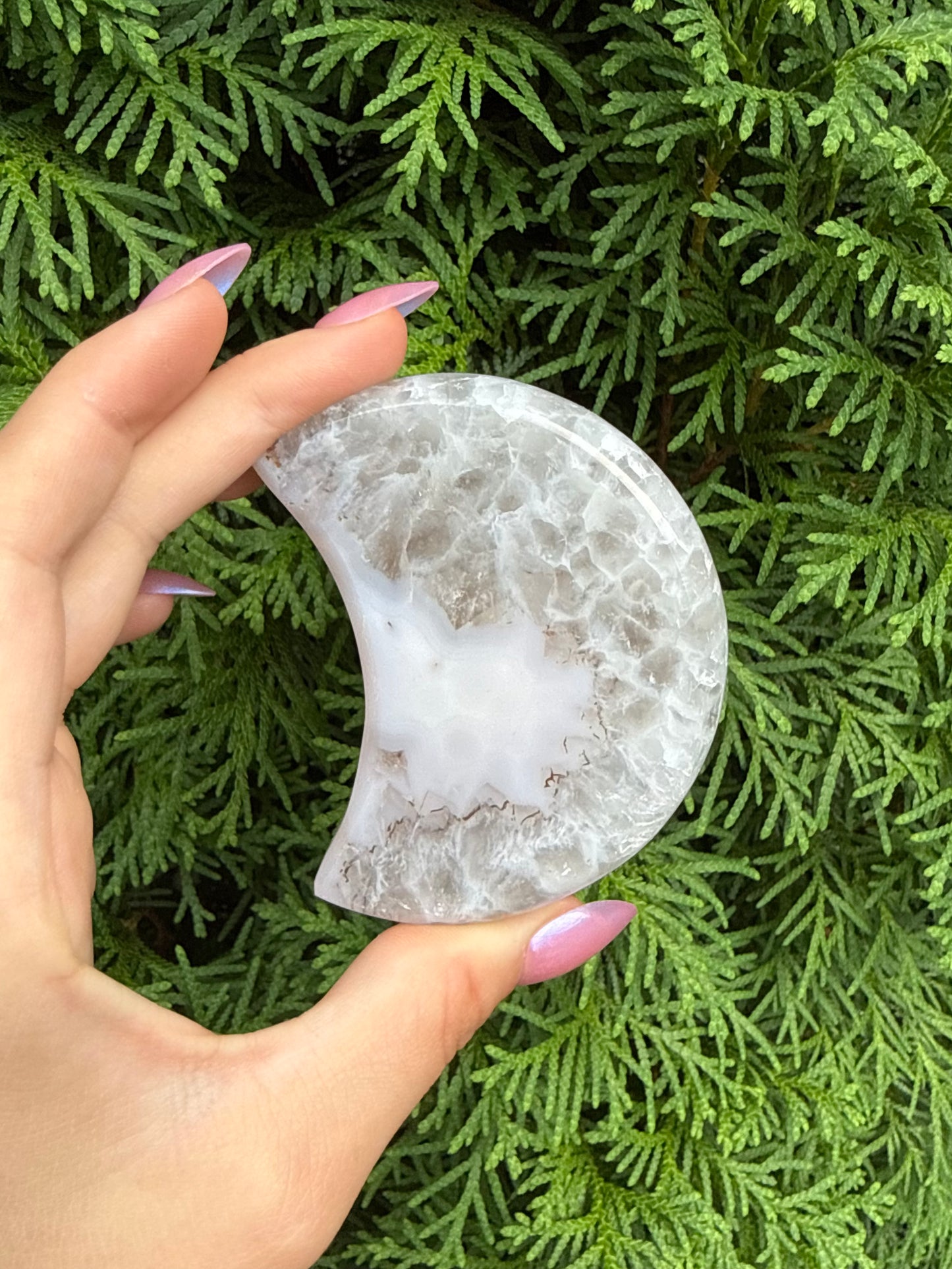 Druzy Agate Moon with Stand (Opt 54)