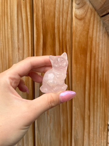 Rose Quartz Cat Carving