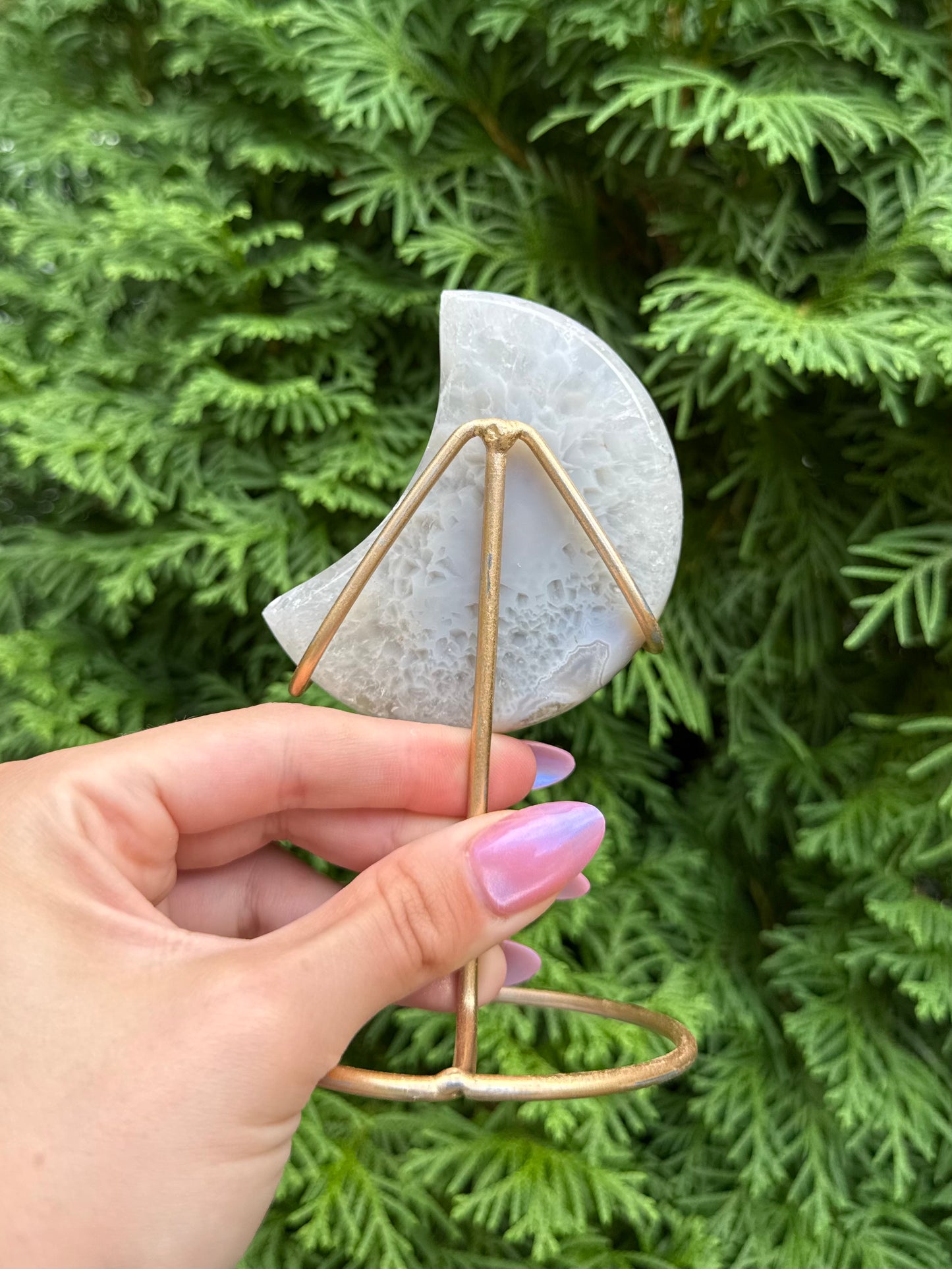 Druzy Agate Moon with Stand (Opt 53)