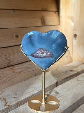 Druzy Amethyst Heart Carving with Stand (Opt 57)