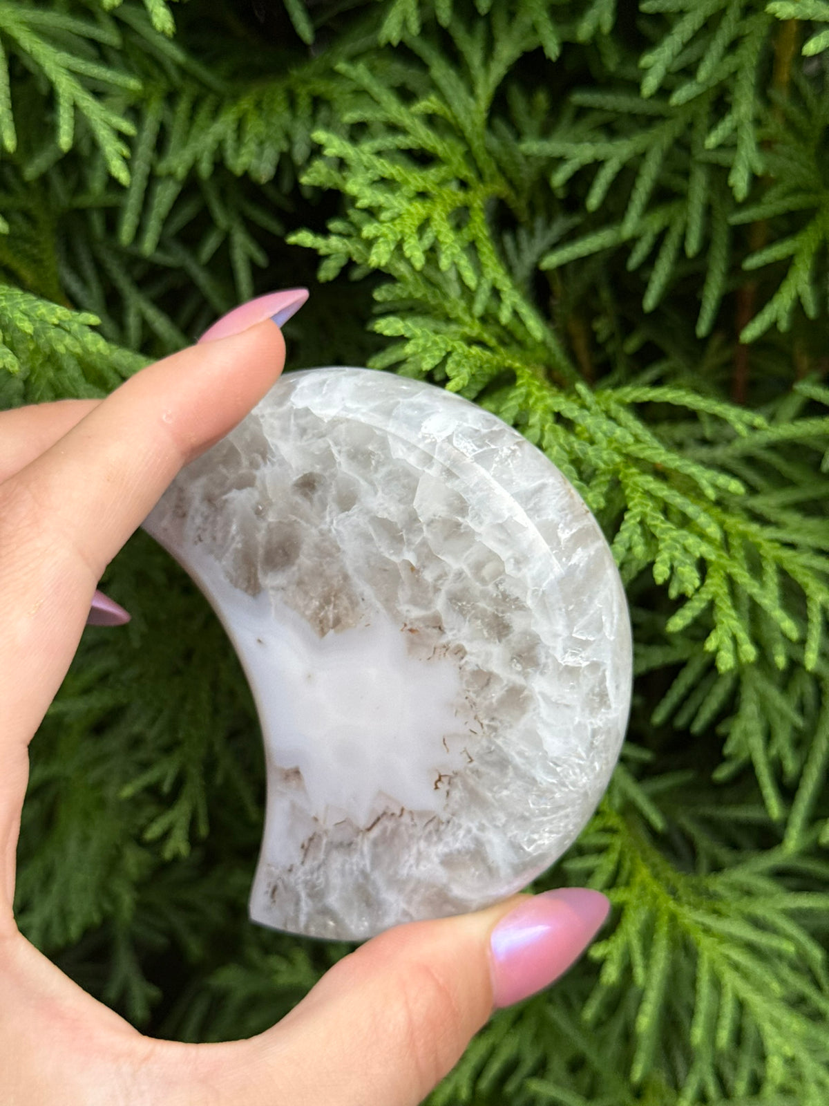 Druzy Agate Moon with Stand (Opt 54)
