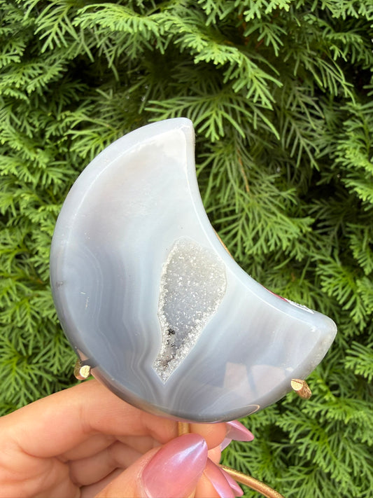 Druzy Agate Moon with Stand (Opt 51)