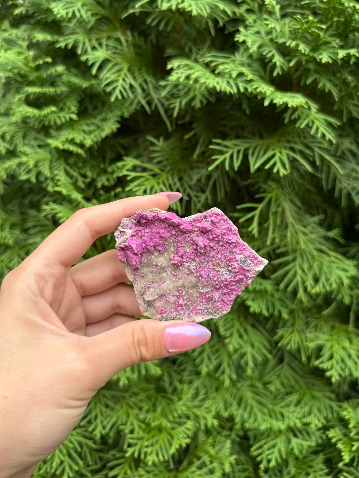 Cobalto Calcite Specimen With Malachite