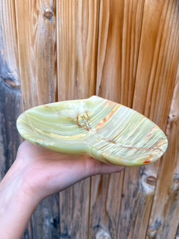 Hand-carved Onyx Heart Bowl (Opt B)