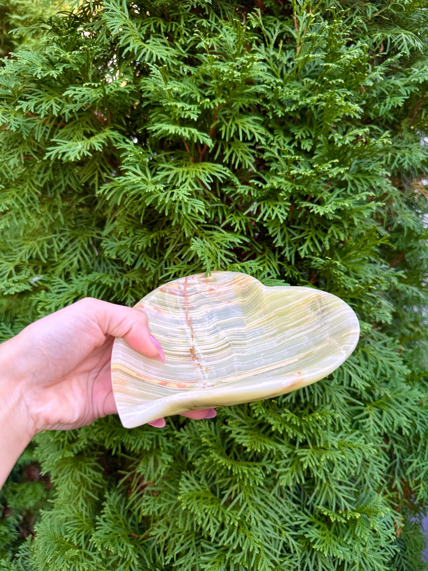 Hand-carved Onyx Heart Bowl (Opt B)