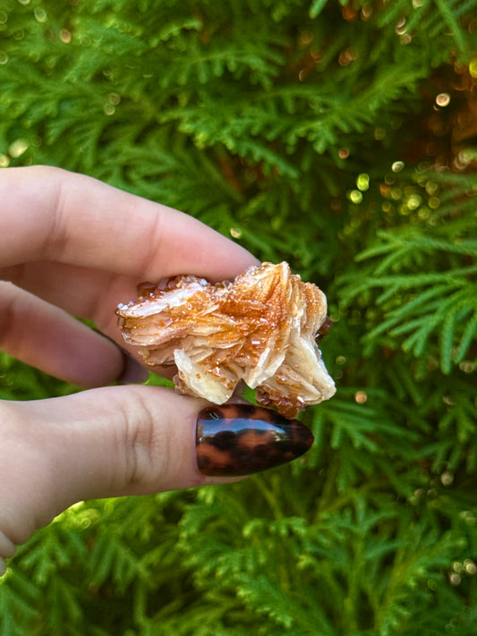 Vanadinite on Barite Specimen