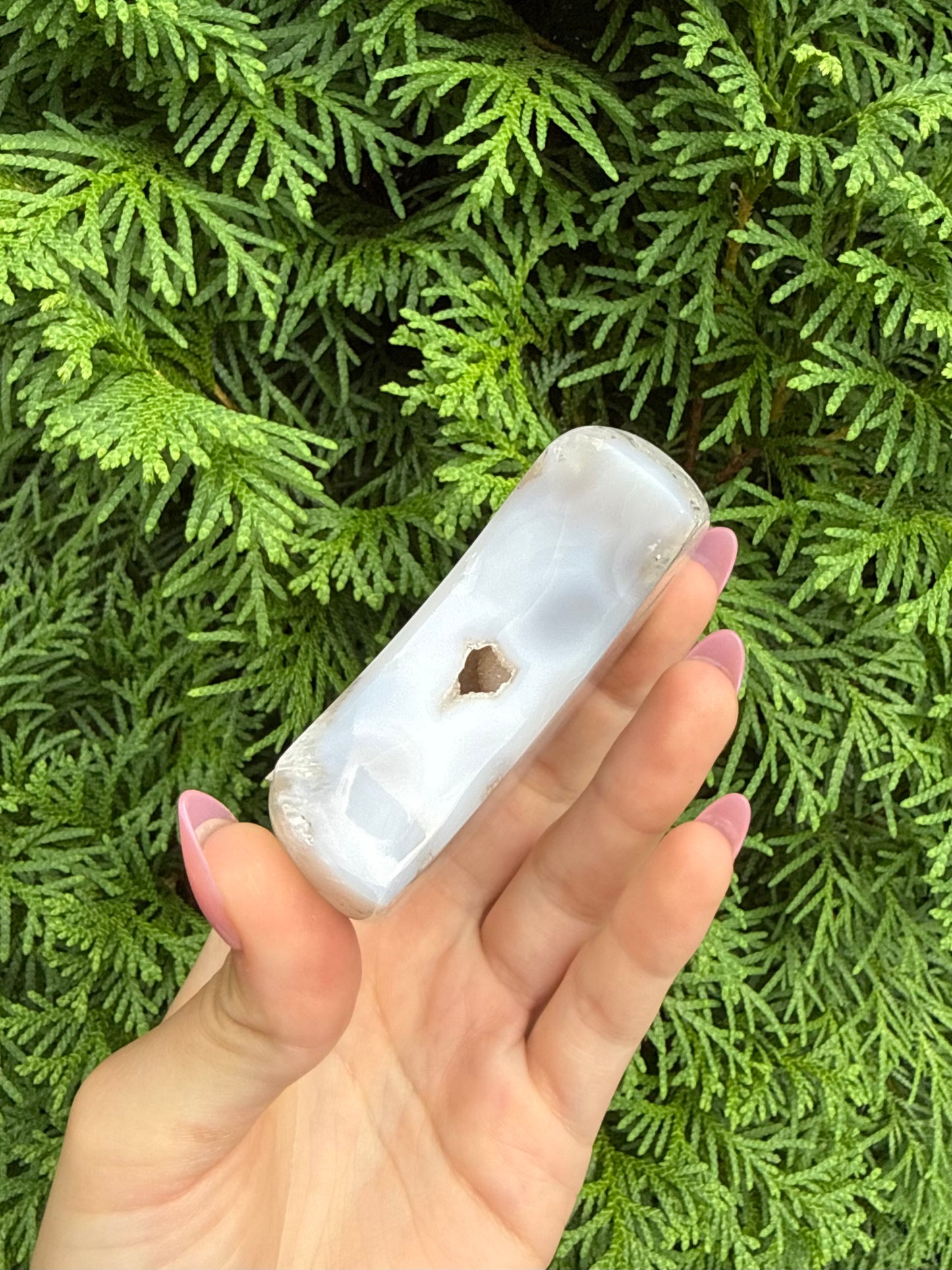 Druzy Agate Moon with Stand (Opt 54)