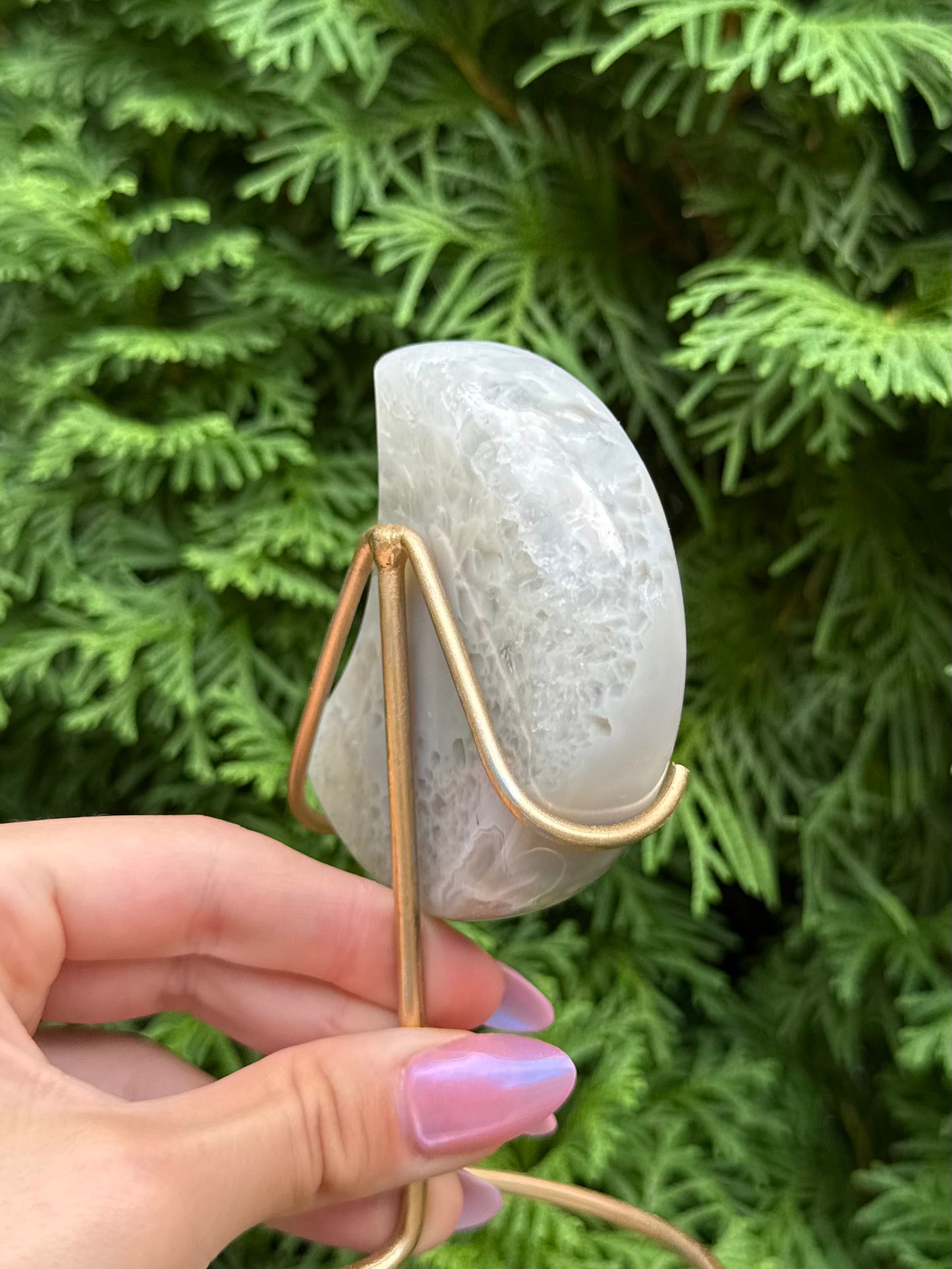 Druzy Agate Moon with Stand (Opt 53)